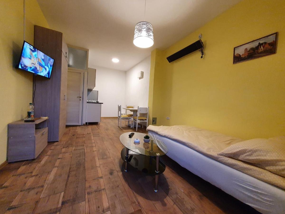 Apartmani Sarti Banyaluka Dış mekan fotoğraf